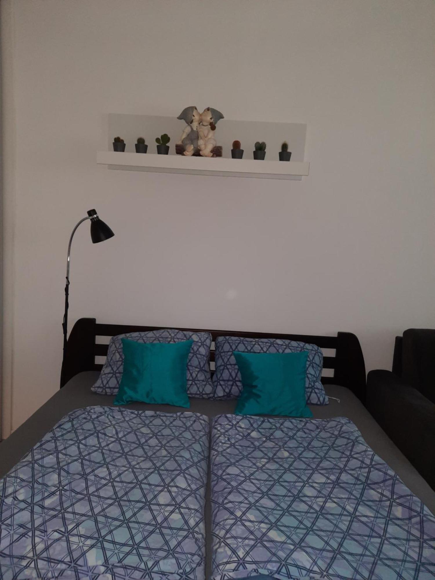 Apartment Klimka With Balcony, Free Wifi And Free Parking Bratislava Room photo