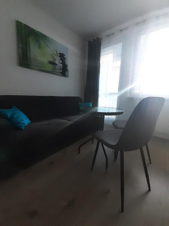 Apartment Klimka With Balcony, Free Wifi And Free Parking Bratislava Exterior photo